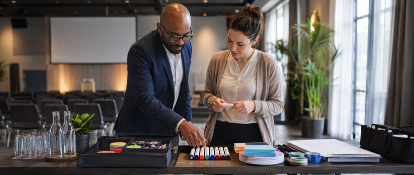 9 Devices to Prop Up Your Presentation